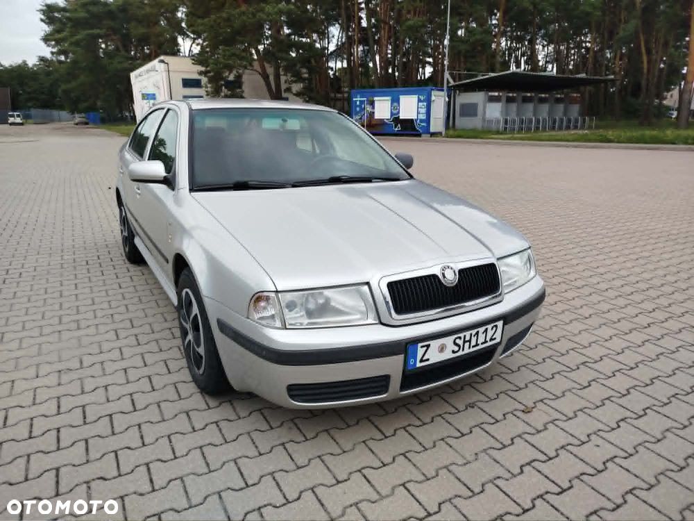 Skoda Octavia - 2