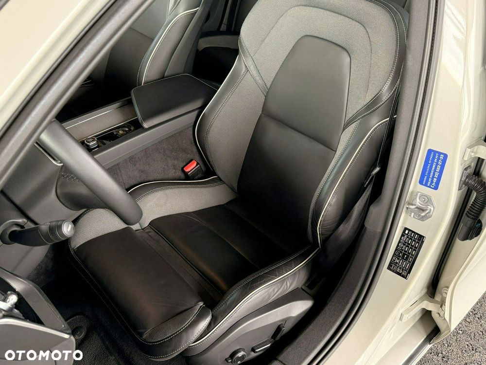 Volvo S60 B4 B R-Design - 13