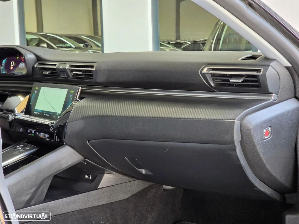 Peugeot 508 SW 1.6 Hybrid Allure e-EAT8 - 23