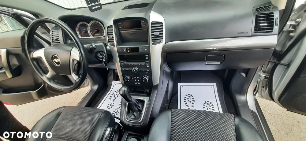 Chevrolet Captiva 2.4 2WD 7 Sitzer LS - 29