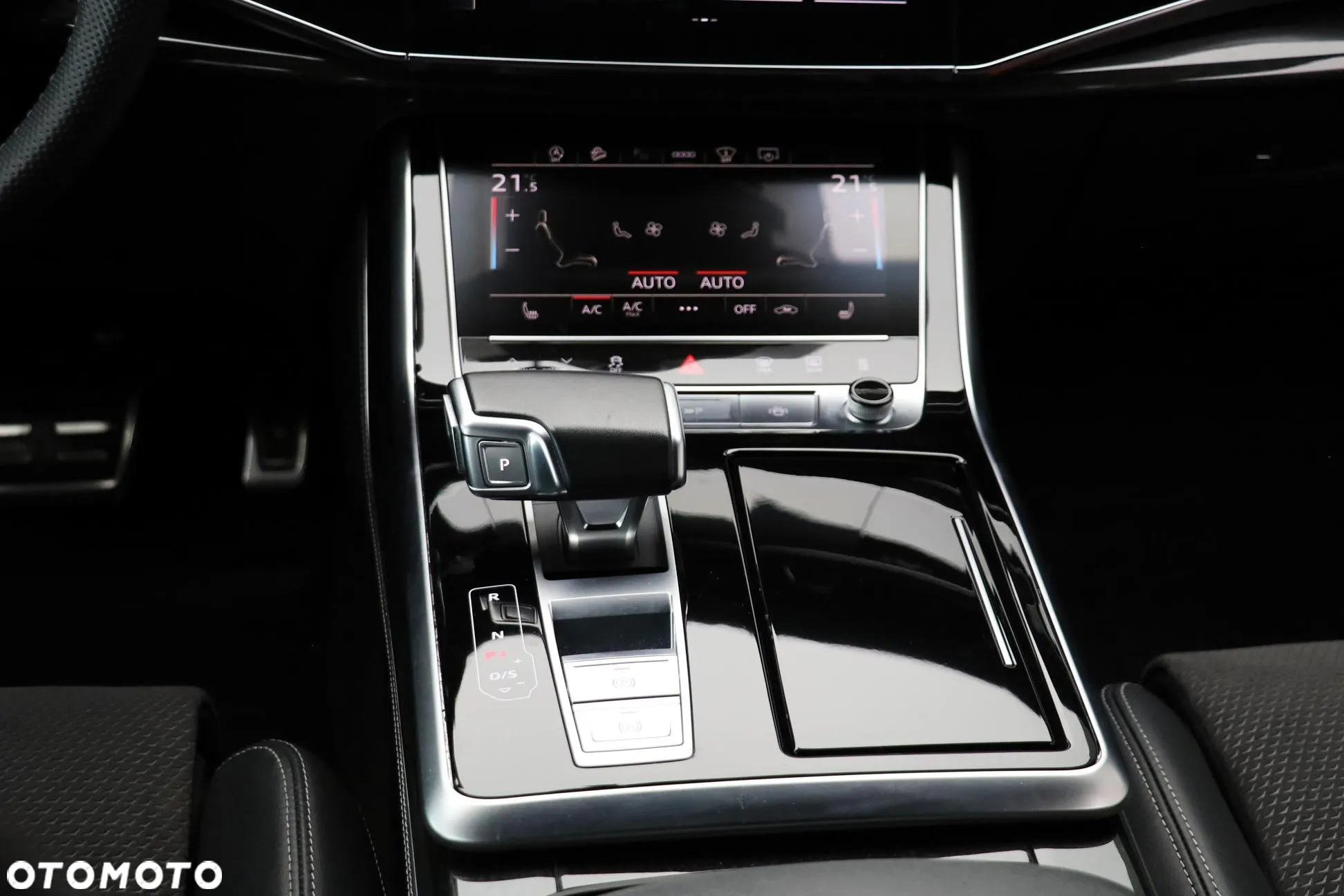 Audi Q8 - 33