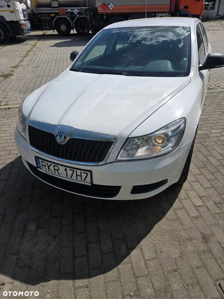 Skoda Octavia 1.6 TDI Ambiente - 1