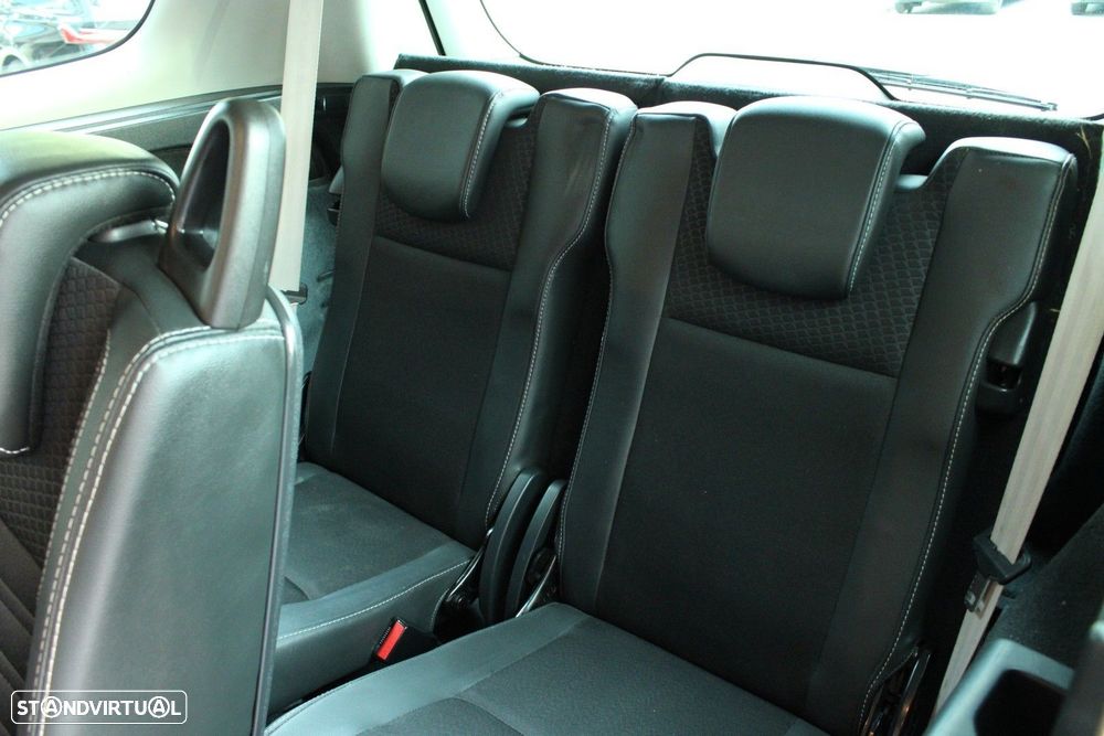 Renault Grand Scénic 1.5 dCi Bose Edition SS - 6