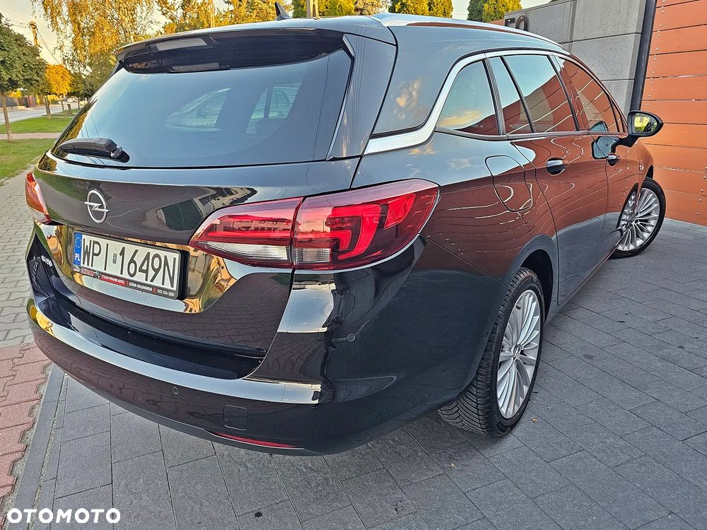 Opel Astra 1.4 Turbo Start/Stop Sports Tourer St Elegance - 11