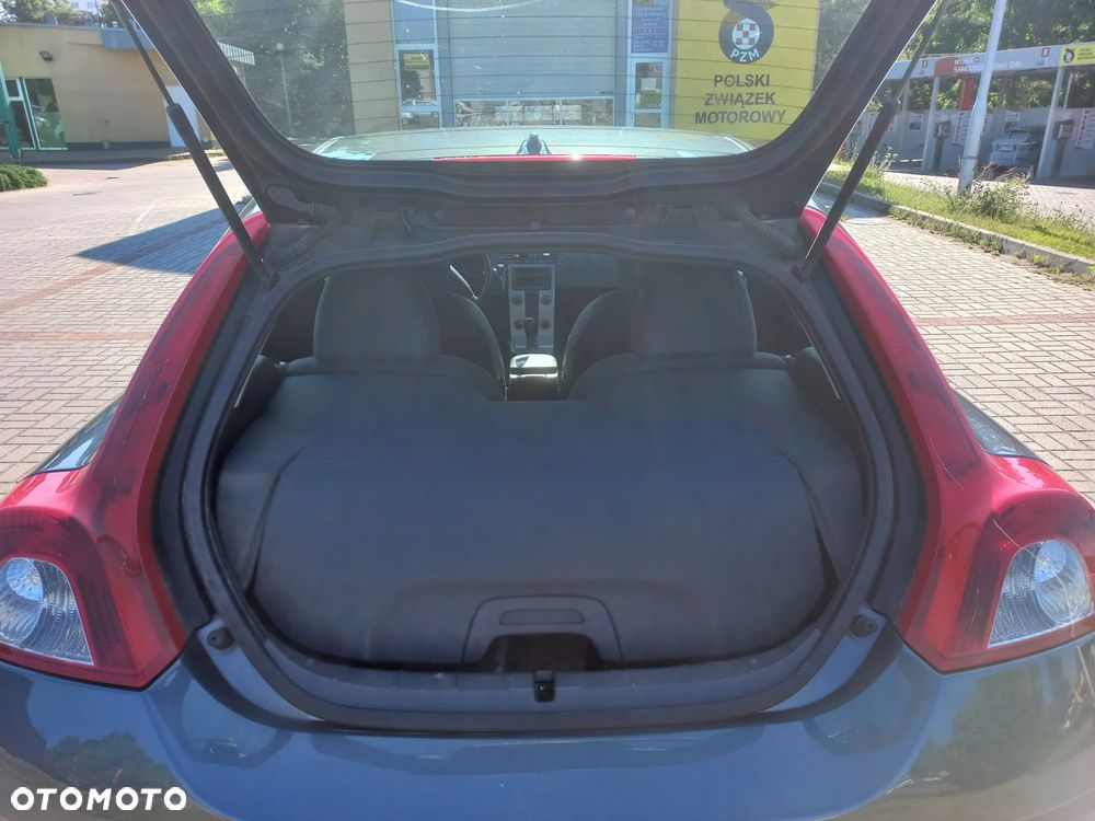Volvo C30 2.0D - 16