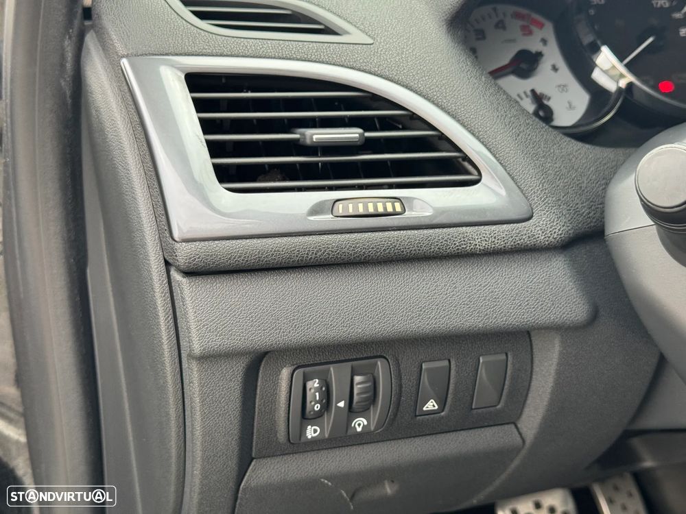Renault Mégane 1.5 dCi GT Line - 28