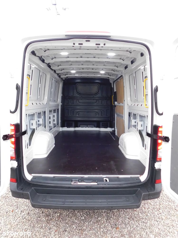 Volkswagen CRAFTER - 3