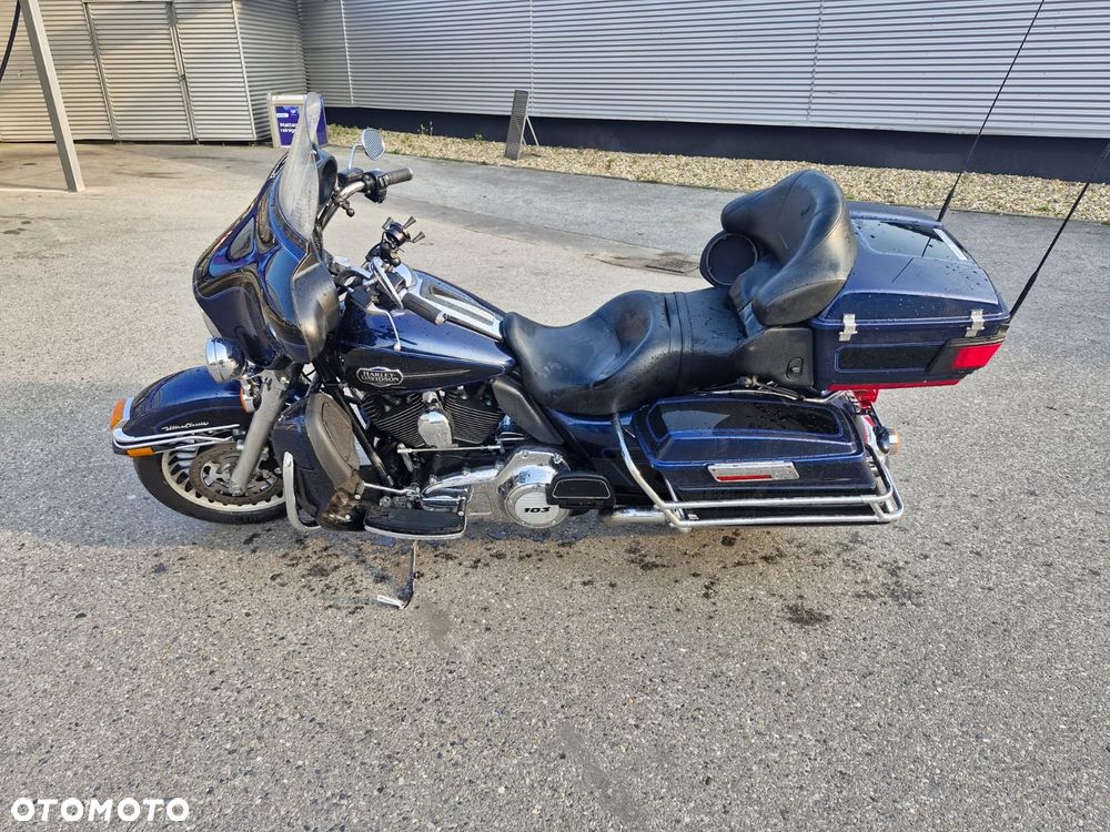 Harley-Davidson FLHT Electra Glide Standard - 6