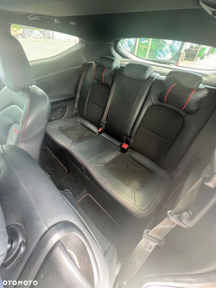 Kia ProCeed 1.6 T-GDI GT XL - 12