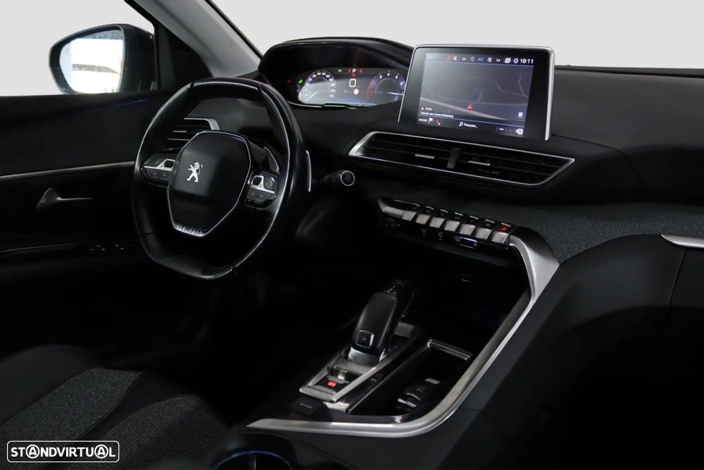 Peugeot 3008 PureTech 130 Stop & Start GPF EAT8 Allure - 6