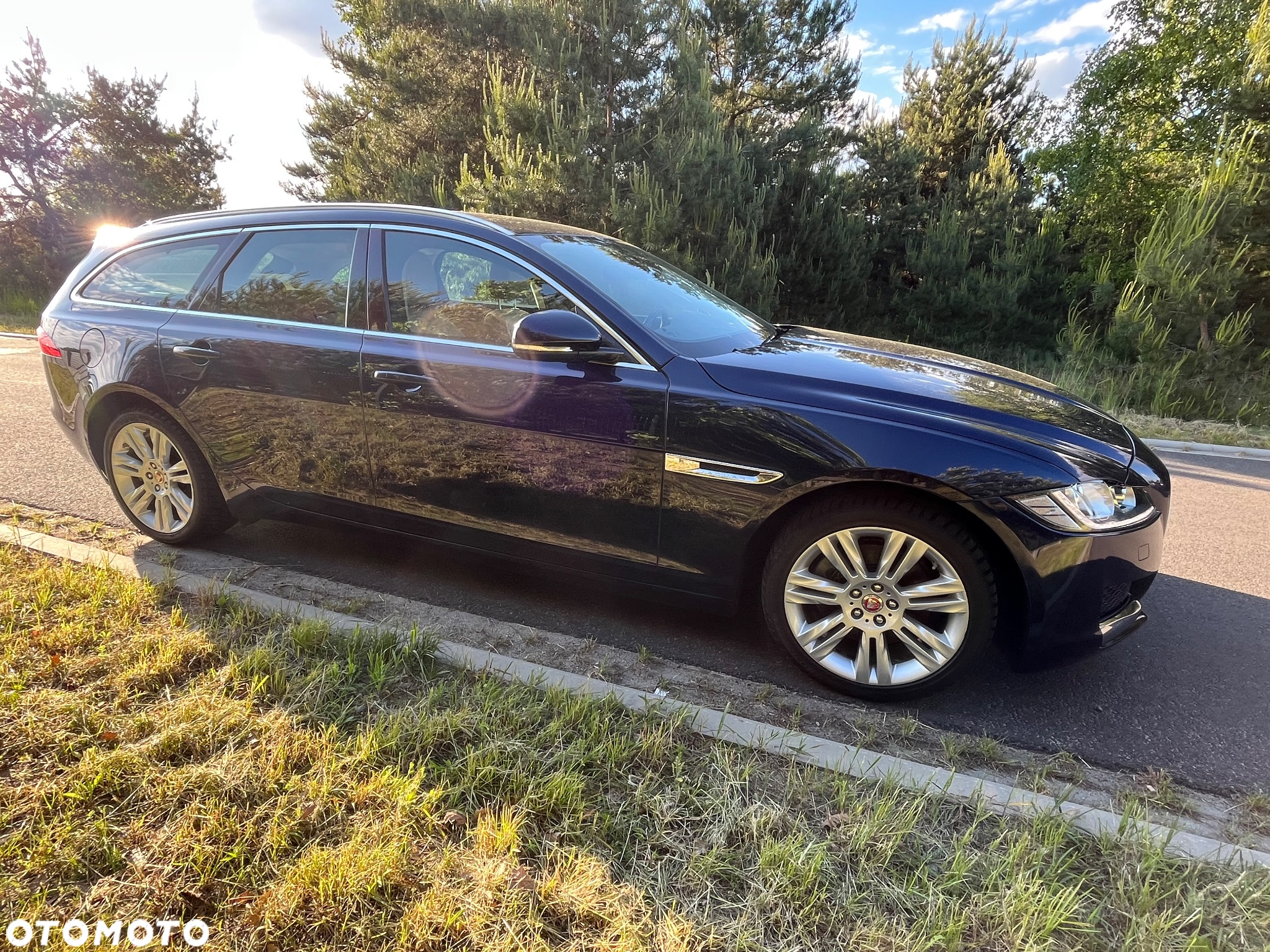 Jaguar XF 20d AWD Sportbrake Prestige - 4