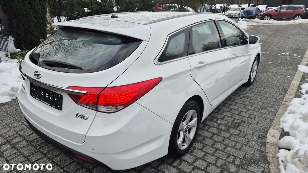 Hyundai i40 Kombi 1.7 CRDi DCT Style - 9