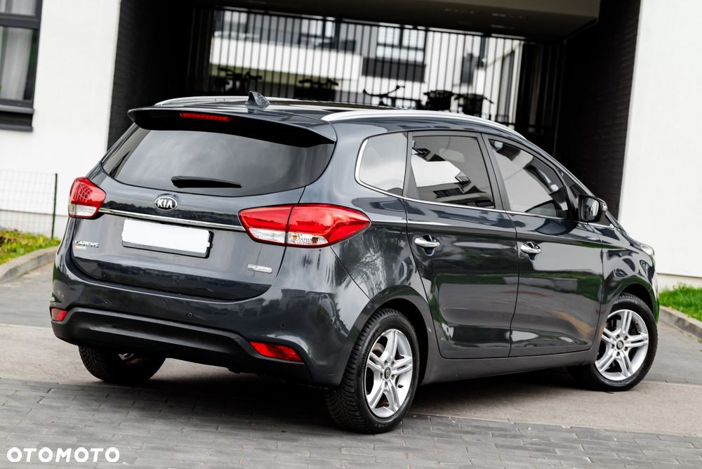Kia Carens 1.7 CRDi 141 ISG Vision - 14