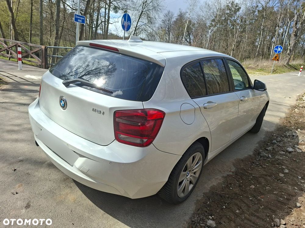 BMW Seria 1 116i - 5