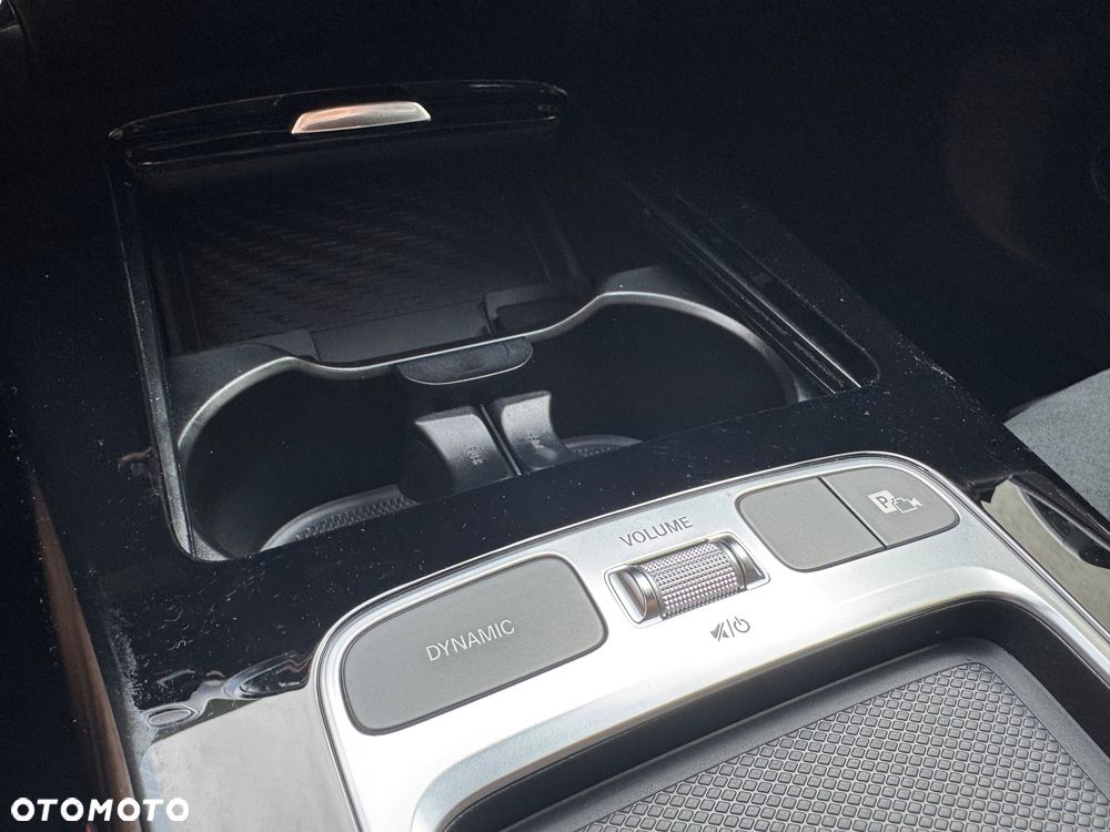 Mercedes-Benz CLA AMG 45 S 4-Matic+ 8G-DCT - 22
