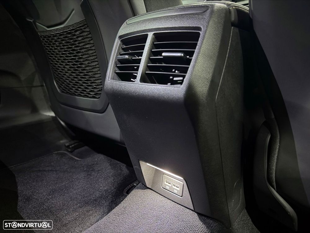 Peugeot 508 Plug-In Hybrid 225 e-EAT8 GT - 40