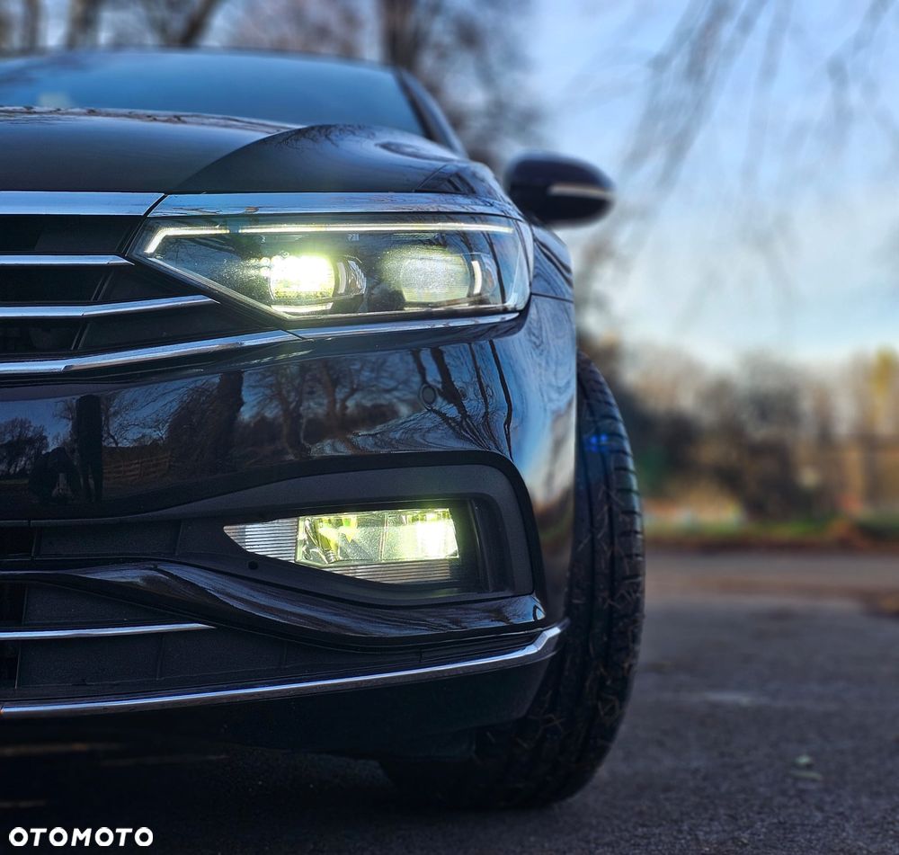 Volkswagen Passat - 9