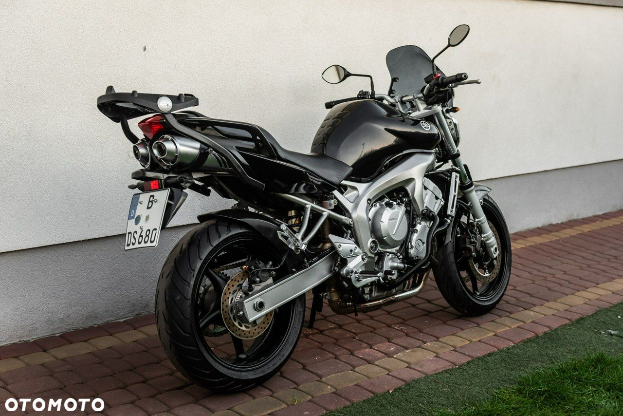 Yamaha FZ - 3