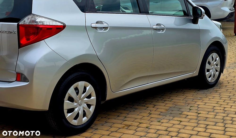 Toyota Verso S - 16