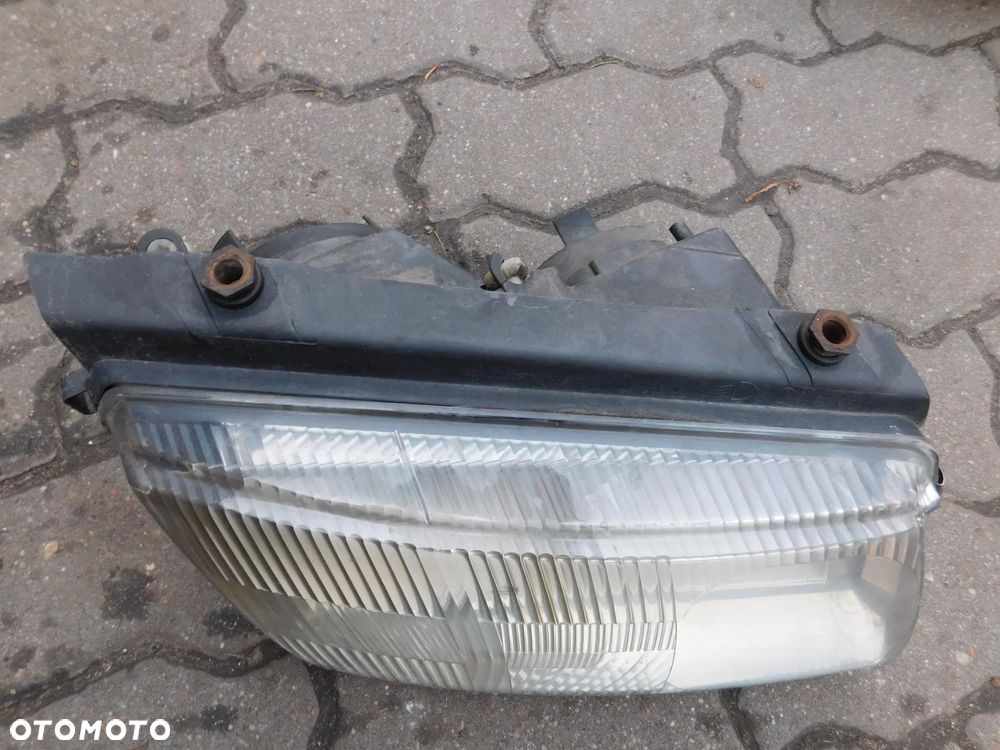 lampa prawa VW PASSAT B5 97-00 EUROPA - 2