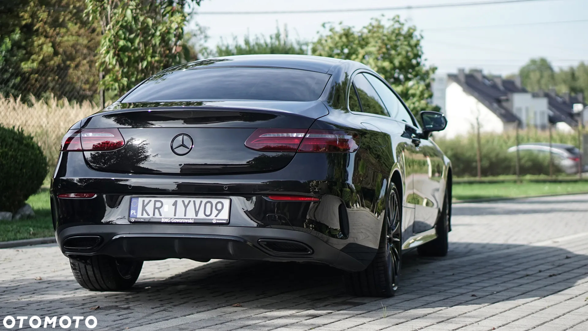 Mercedes-Benz Klasa E 220 d Coupe 4-Matic AMG - 3