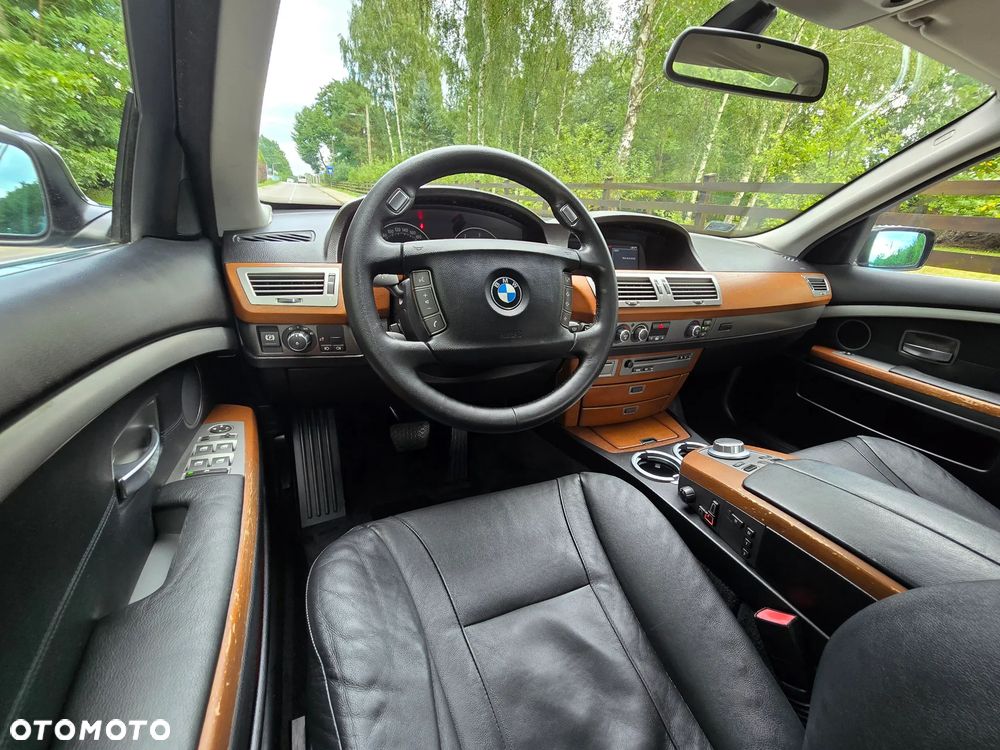 BMW Seria 7 730d - 28
