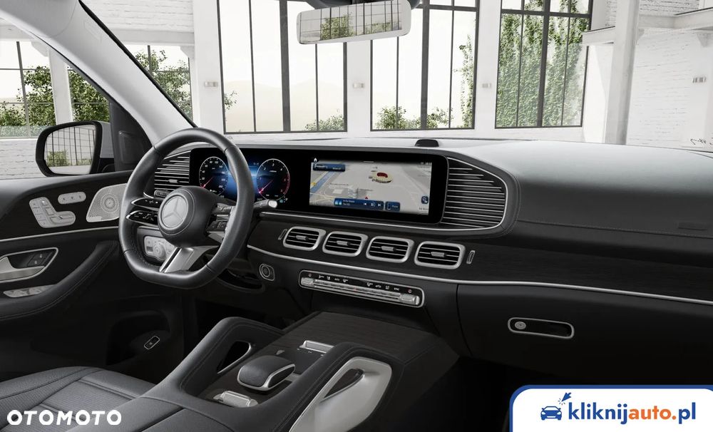 Mercedes-Benz GLS - 8