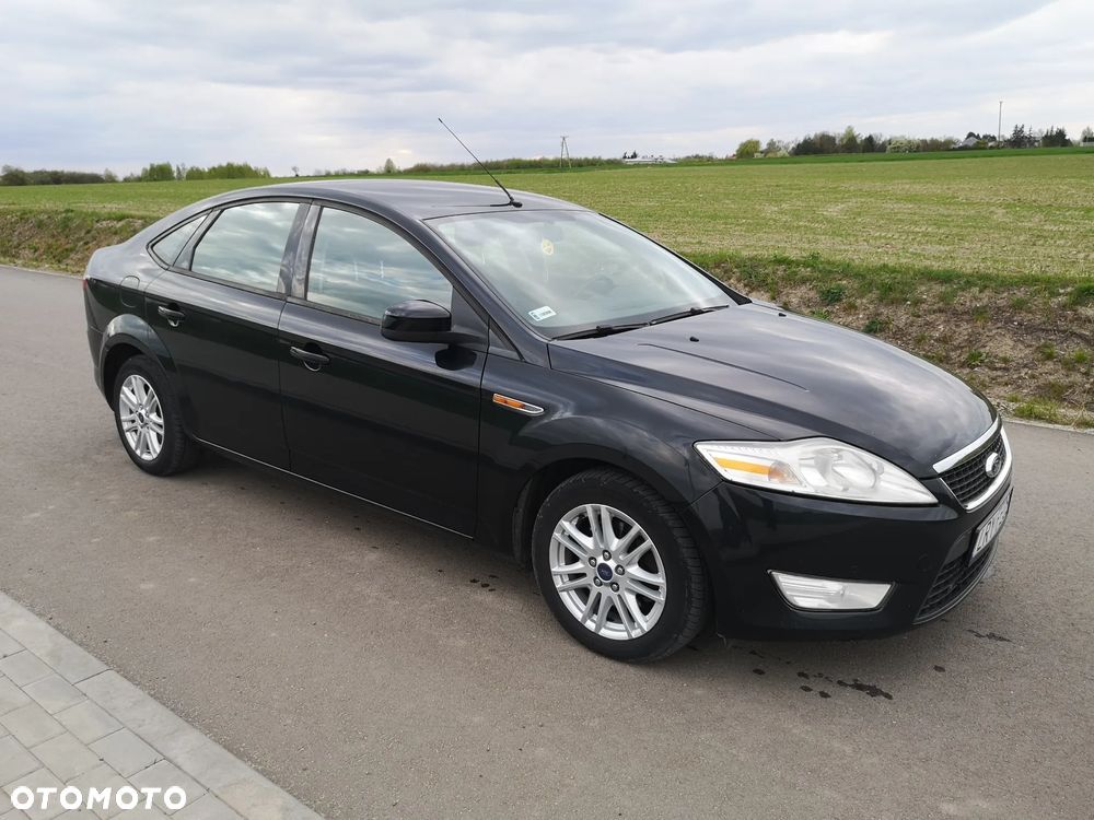 Ford Mondeo 1.8 TDCi Titanium - 16
