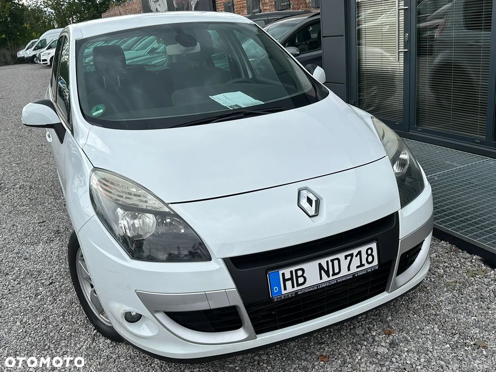 Renault Scenic 1.5 dCi Emotion - 24