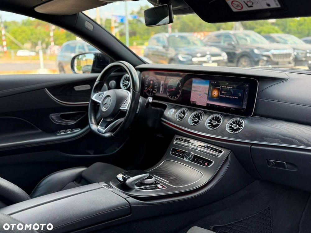 Mercedes-Benz Klasa E 200 9G-TRONIC - 18