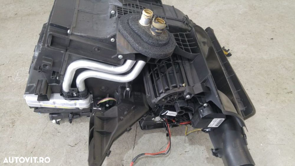 Tulumba aer bord renault clio 3 dupa 2007 8200296678 - 4