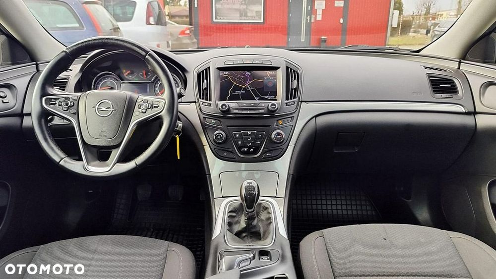 Opel Insignia - 13