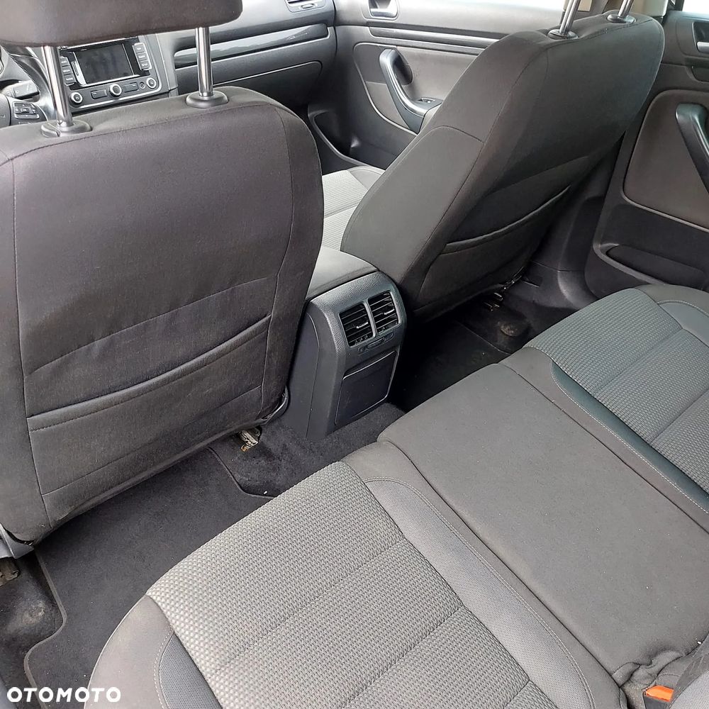 Volkswagen Golf 1.6 TDI Comfortline - 11