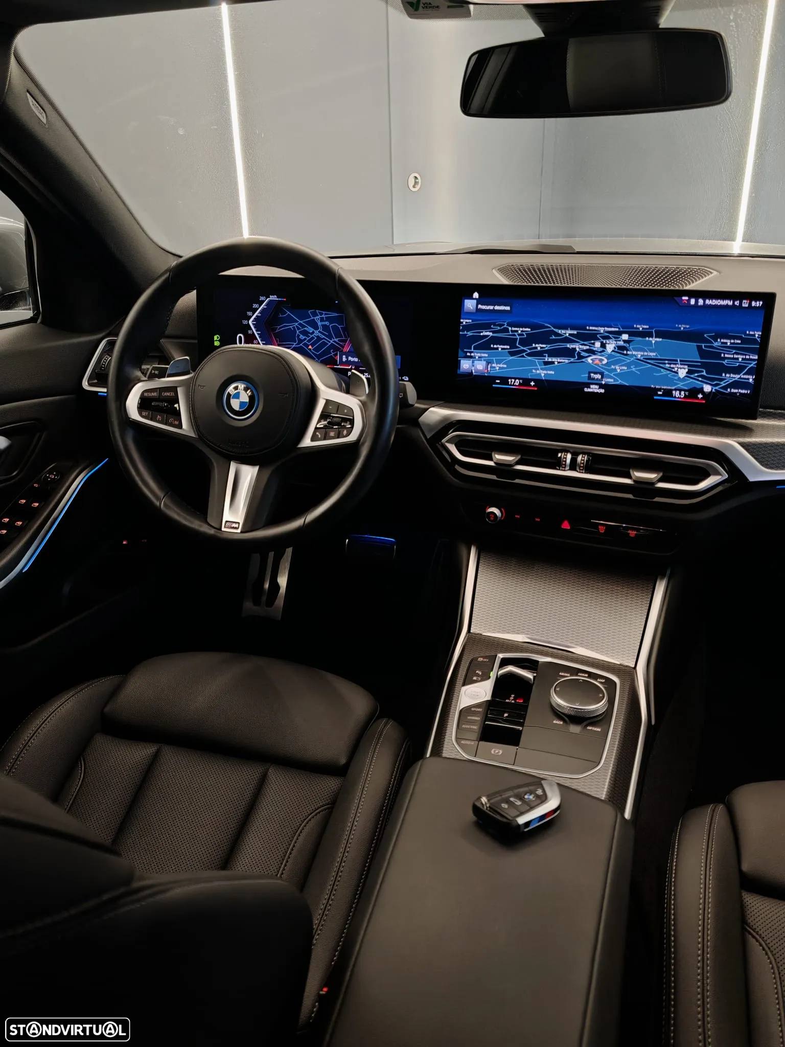 BMW 330 e Touring xDrive Aut. M Sport - 11