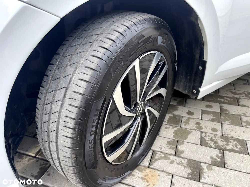 Volkswagen Polo 1.0 TSI OPF R-Line - 38