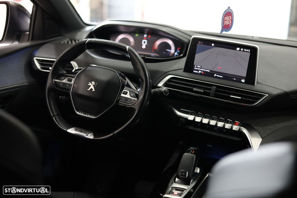Peugeot 5008 1.5 BlueHDi GT Line EAT8 - 38