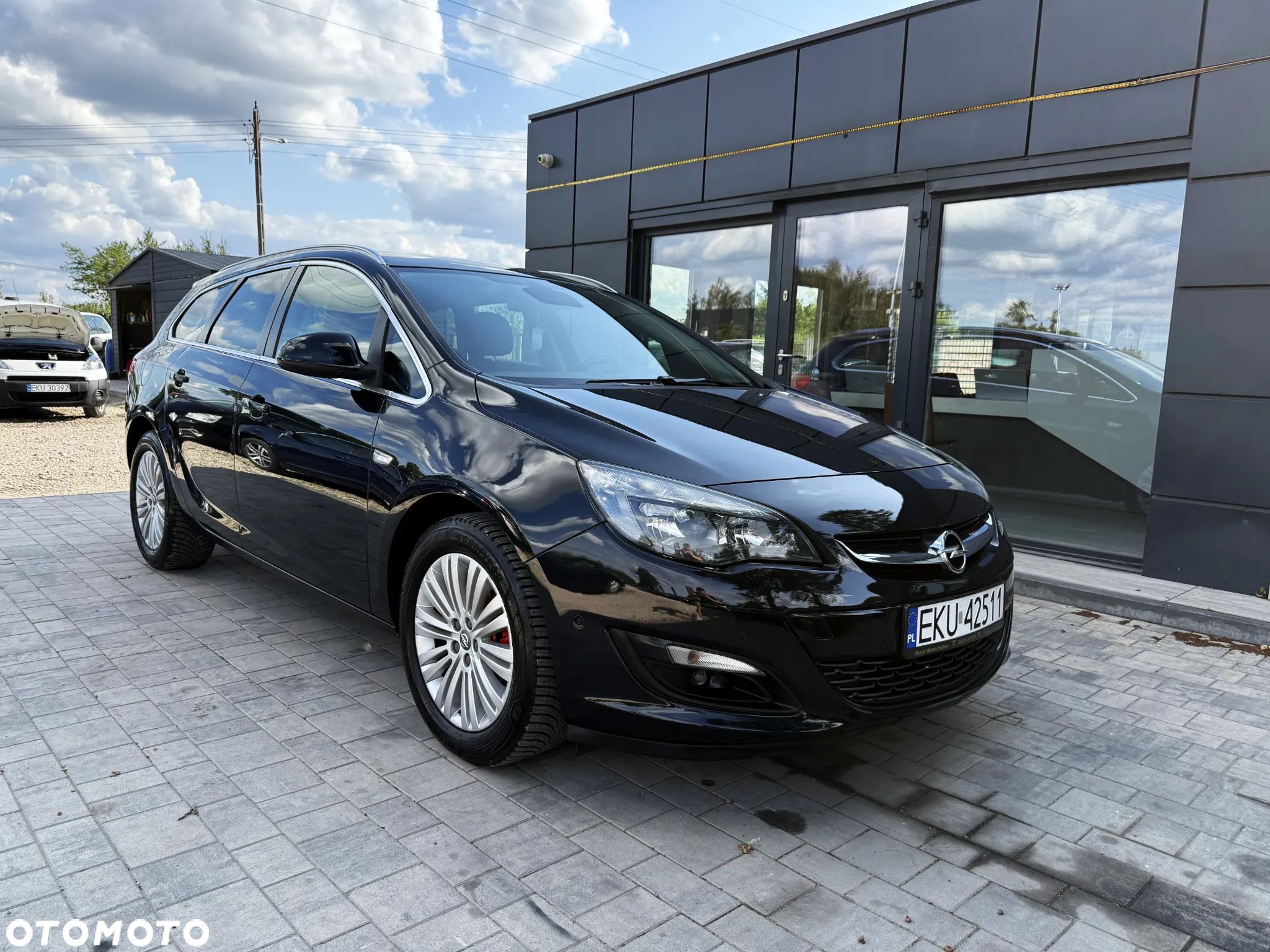 Opel Astra IV 1.4 T Cosmo S&S - 1