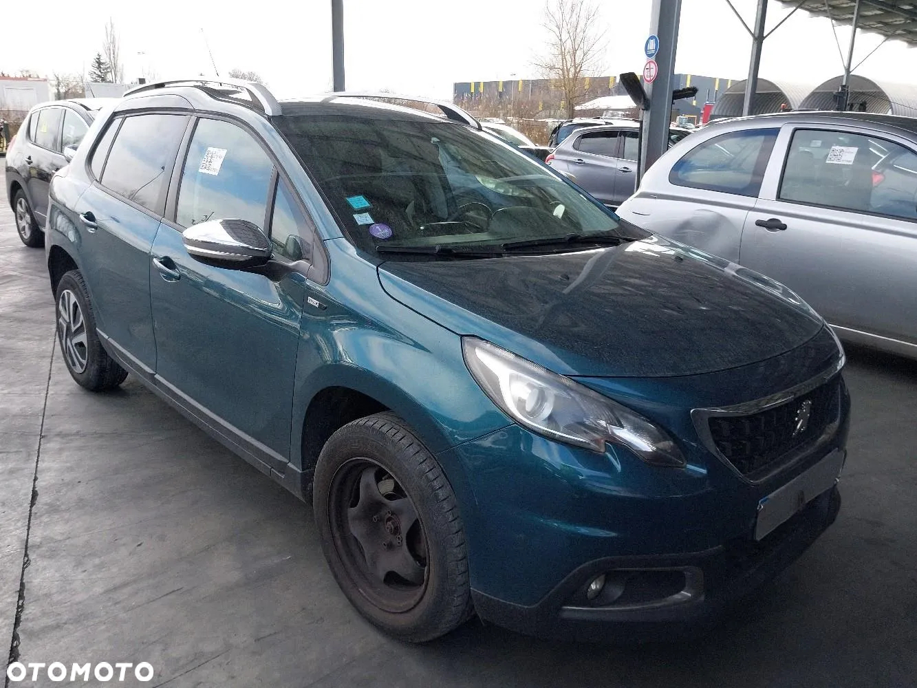 Peugeot 2008 1.2 Pure Tech Style - 8