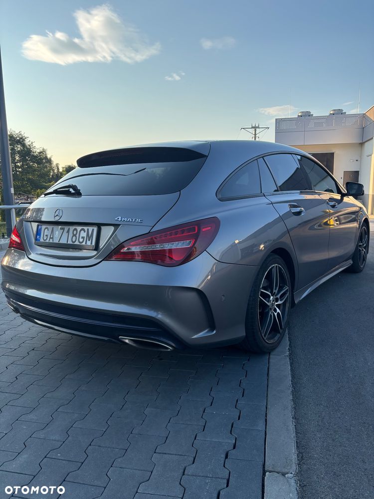 Mercedes-Benz CLA 220 4-Matic AMG Line - 7