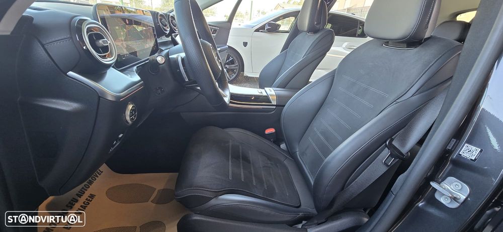 Mercedes-Benz C 300 e AMG Line - 23