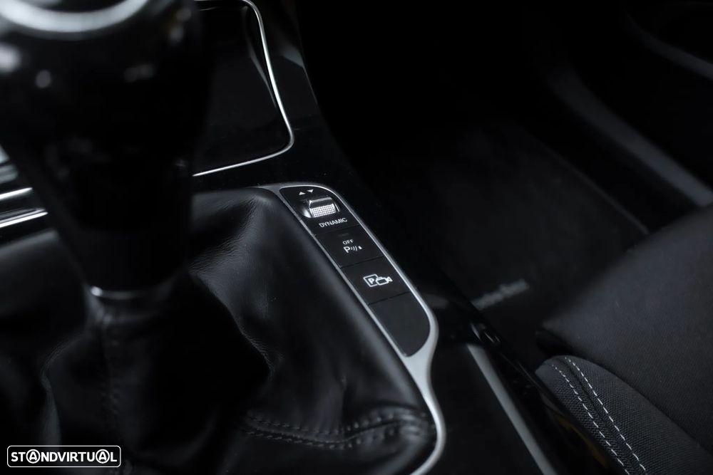 Mercedes-Benz C 180 d Business Solutions - 23