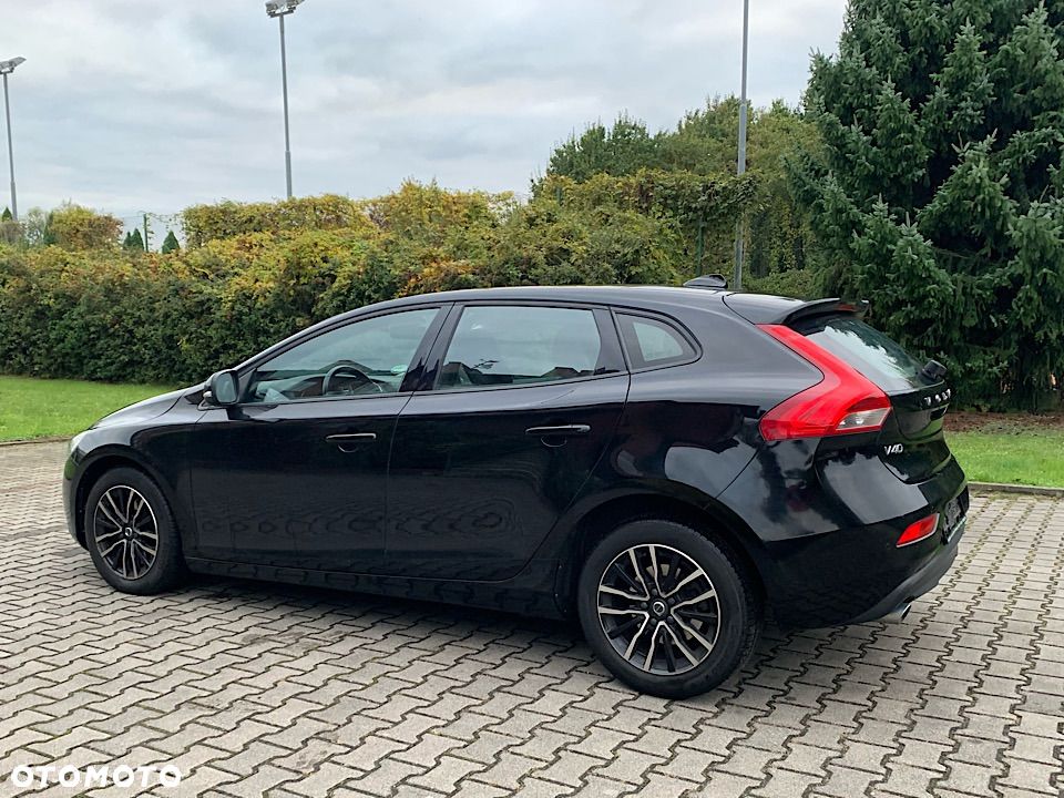 Volvo V40 - 8