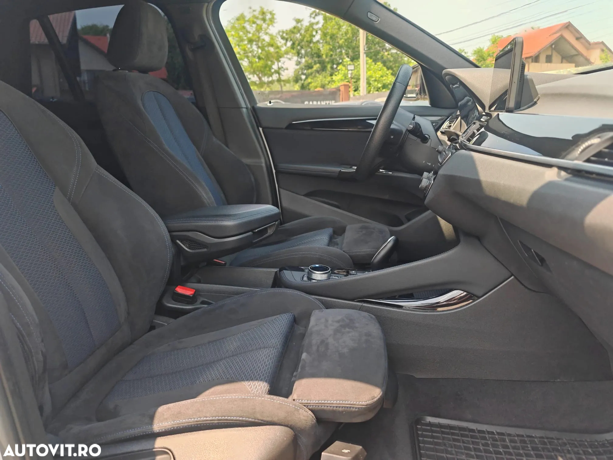 BMW X1 xDrive20i AT M Sport - 19