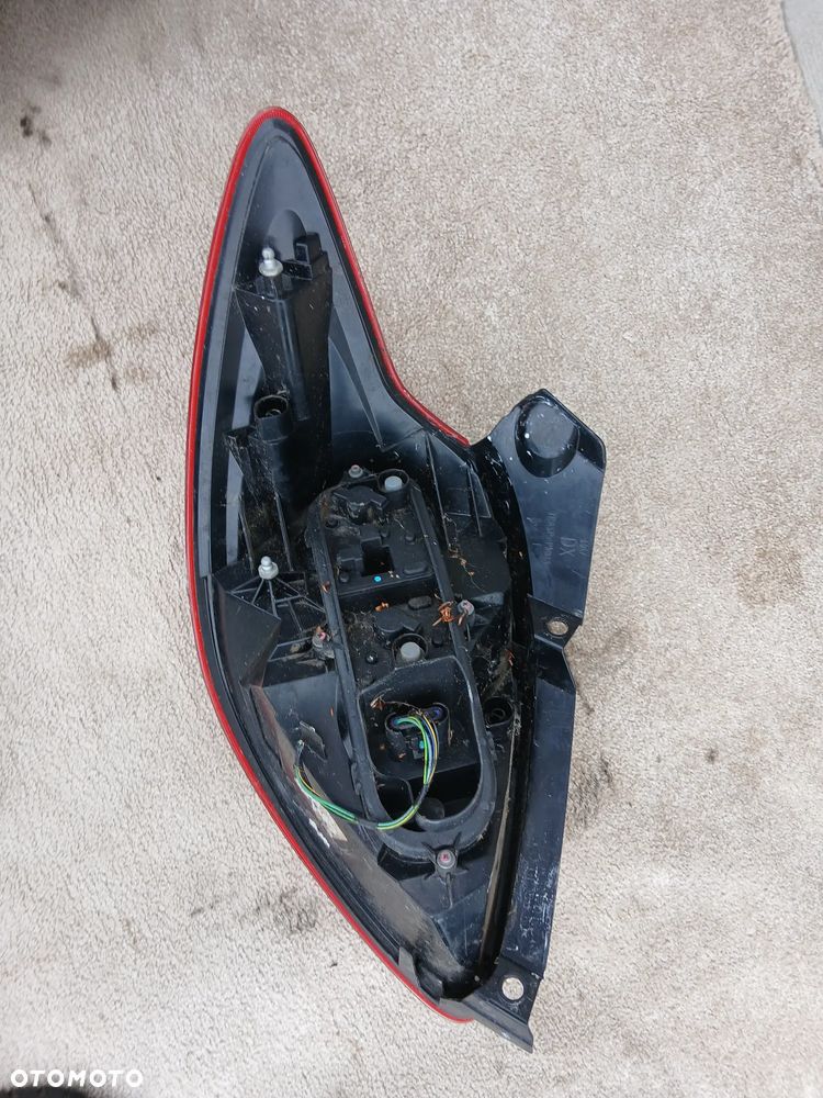 LAMPA TYLNA LEWA I PRAWA FORD KA MK II ROK 08/16 - 4