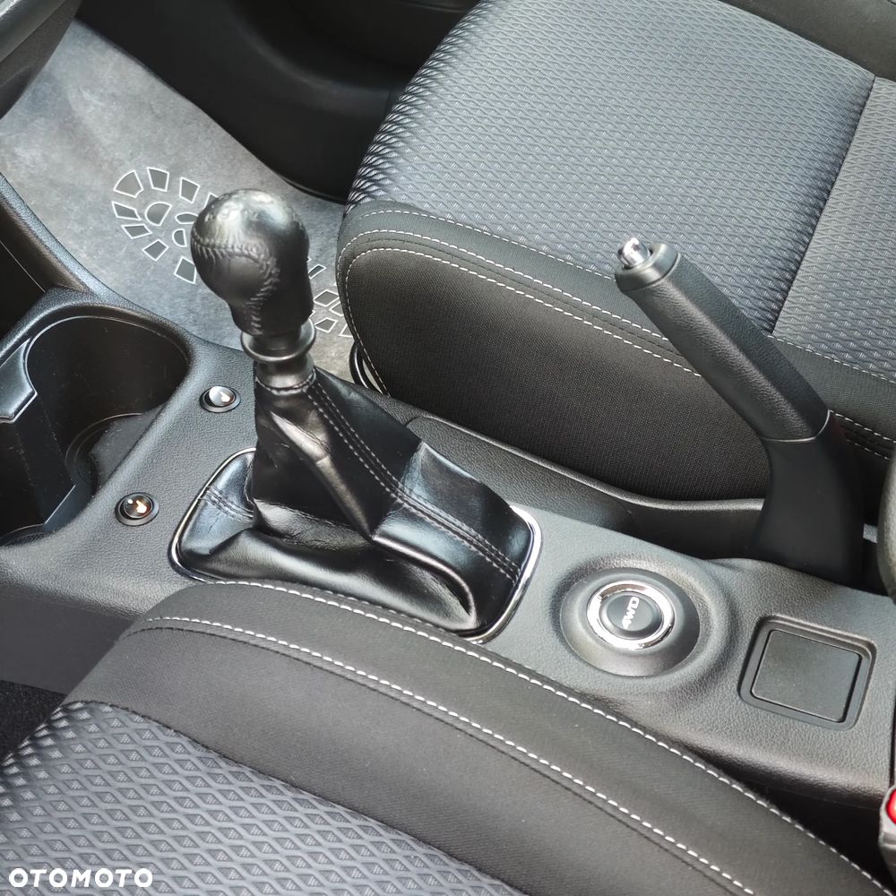 Mitsubishi Outlander 2.2 DI-D 4WD Intense - 19