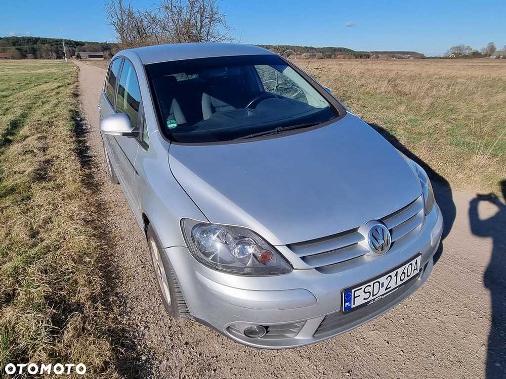 Volkswagen Golf Plus - 1