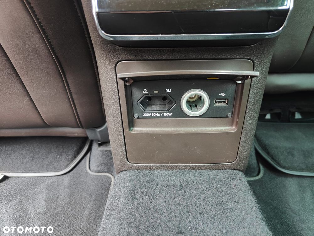 Skoda Superb 2.0 TDI 4x4 L&K DSG - 13