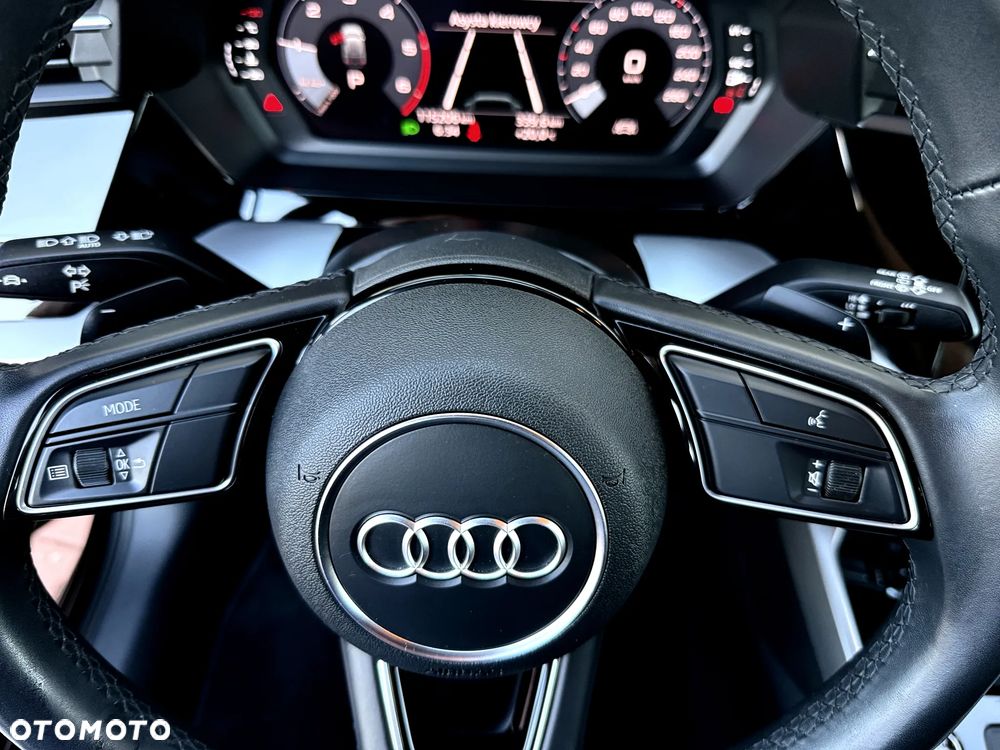 Audi A3 Sportback 35 TDI Advanced S tronic - 26
