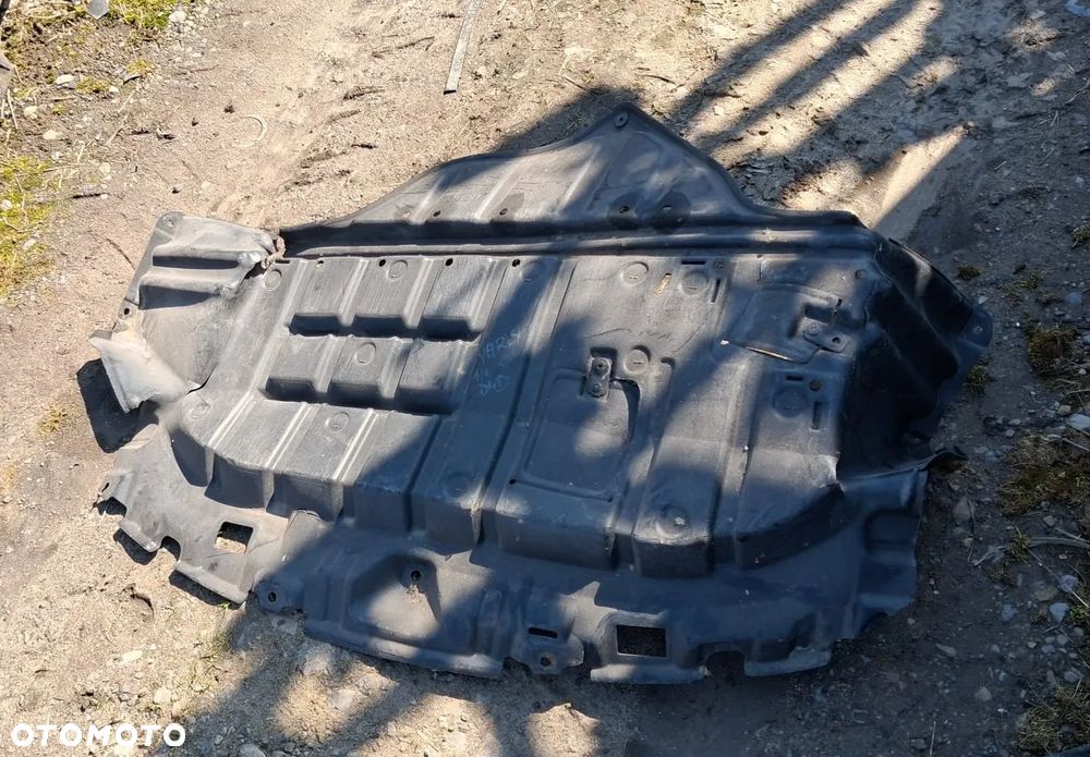 Osłona dolna silnika TOYOTA YARIS I  1.4 D4D  51410-52010  OE - 1
