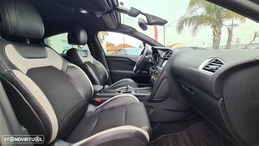 Citroën DS4 1.6 e-HDi So Chic ETG6 - 26